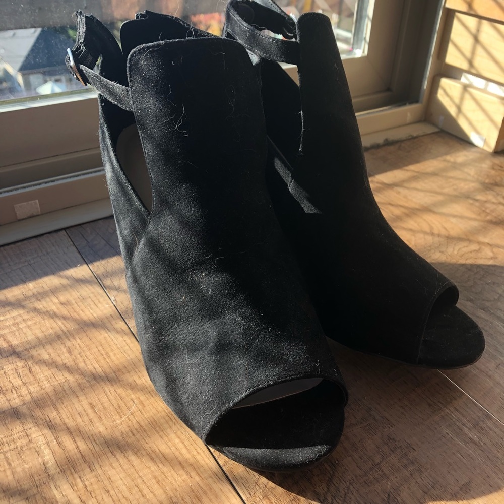 Black Peep Toe Heels